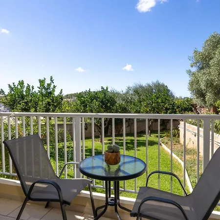 Apartment Minas